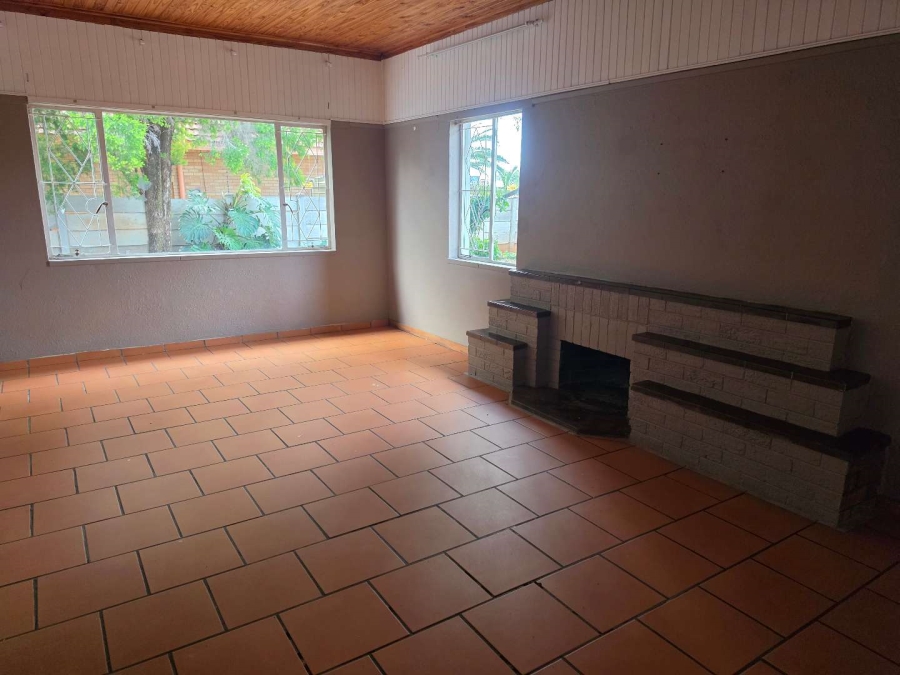 To Let 3 Bedroom Property for Rent in Rhodesdene Northern Cape